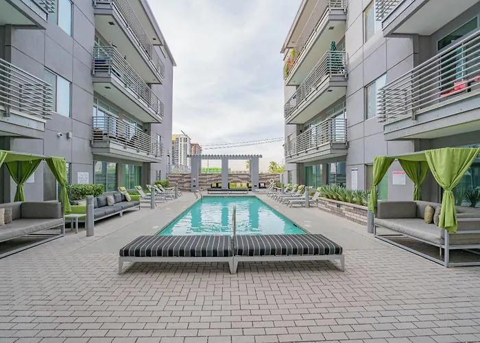 Apartment Upscale 2brdowntown Balcony & Amenities Phoenix